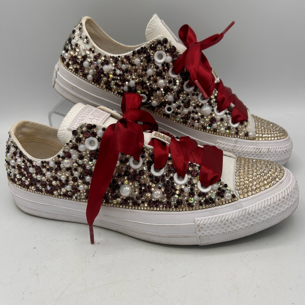 Handbeaded Low Top CONVERSE All-Star Womens Size 7.5